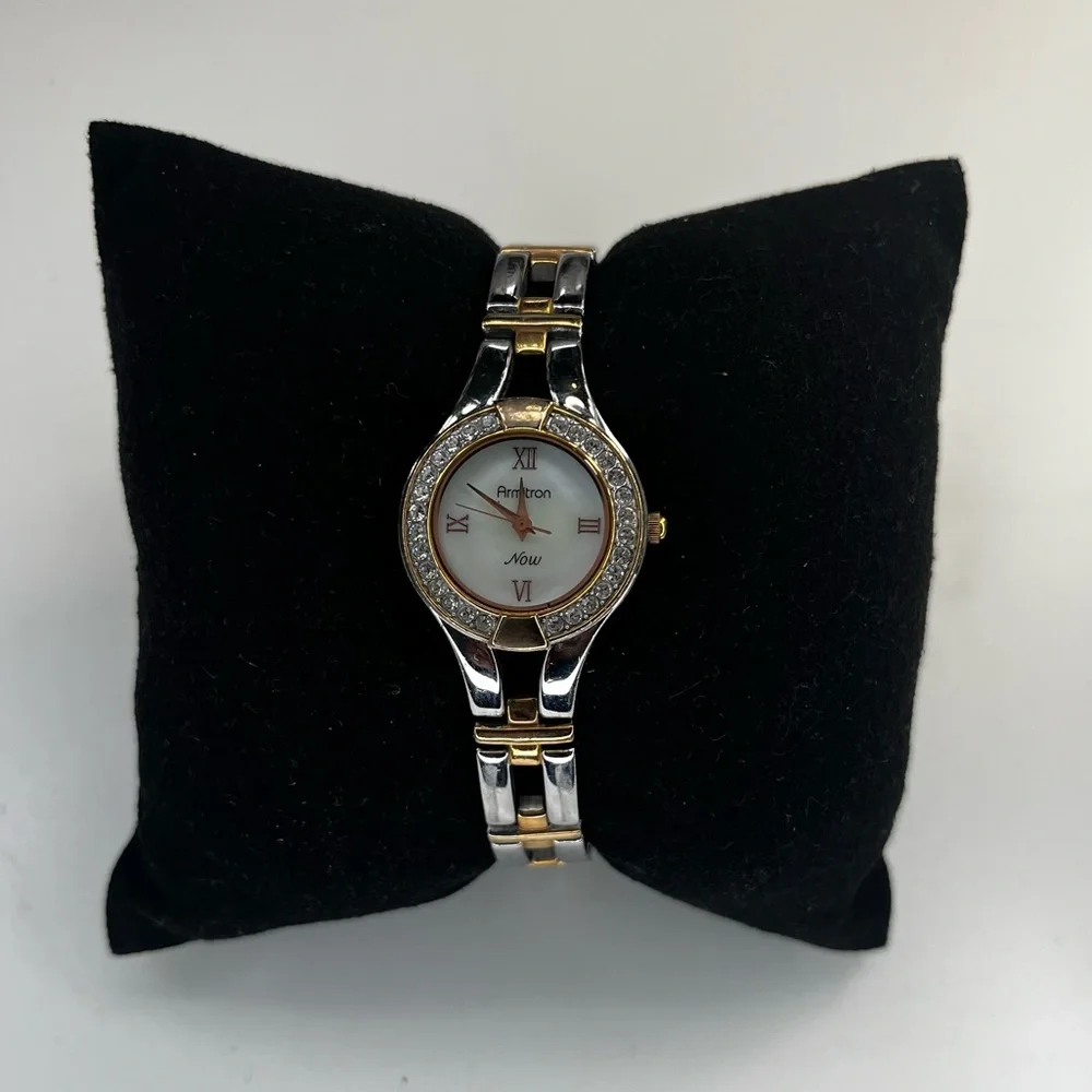 Armitron Now Women's Two Tone Crystal Accent 75/3211‎ Quartz Watch- New Battery